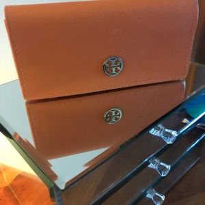 Tory Burch Sunglass case